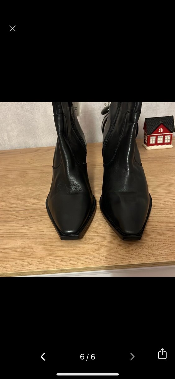 Tokalı Siyah Deri Kadın Bot - Görsel 2