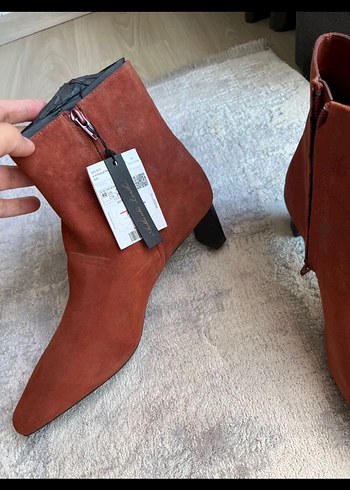 Kahverengi Süet Stiletto Topuklu Kadın Bot - Görsel 2