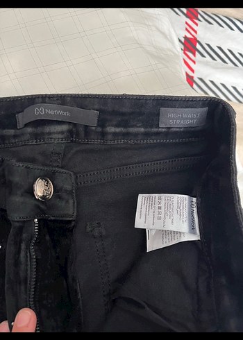 Siyah taşlı pantolon - Görsel 2