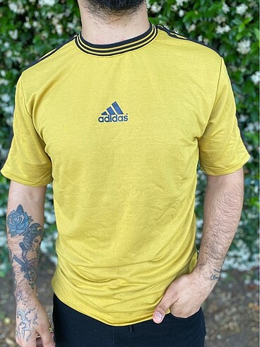 Adidas tişört