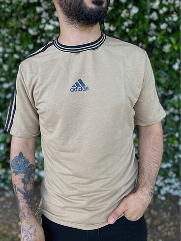 Adidas tişört