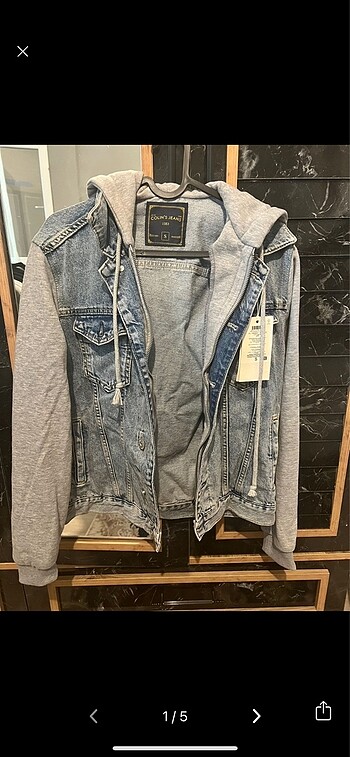 Kapşonlu Sweatshirt