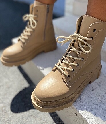 Bottt