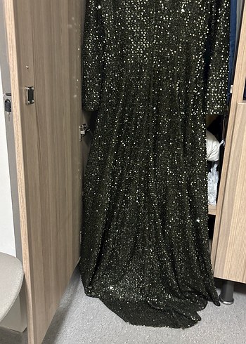 Parlak Altın Uzun Kollu Kadın Abiye Elbise - Görsel 5