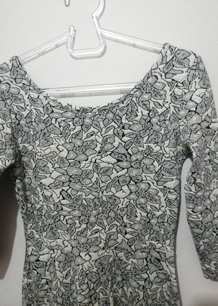 Uzun kollu elbise - Görsel 3