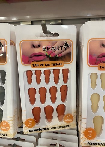 Beyaz Tak ve Çık Tırnak - Görsel 9