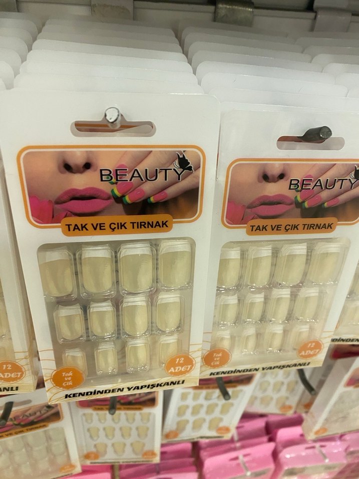 Beyaz Tak ve Çık Tırnak - Görsel 3