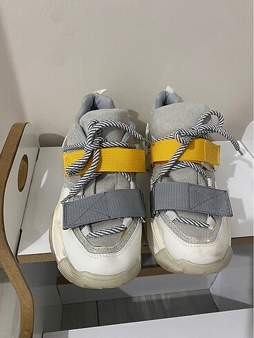 Adidas Spor ayakkabı