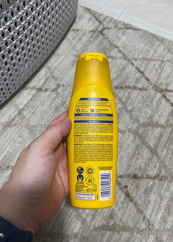 Diğer Soltan SPF 30 Koruyucu ve Nemlendirici Güneş Losyonu