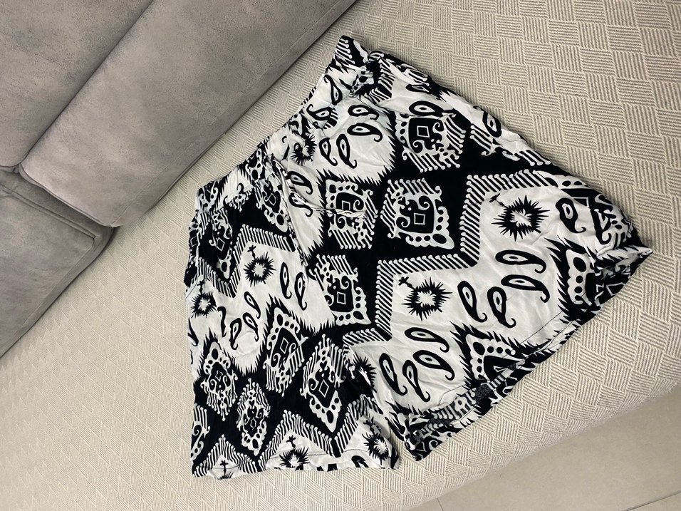 Desenli  Şort - Görsel 2