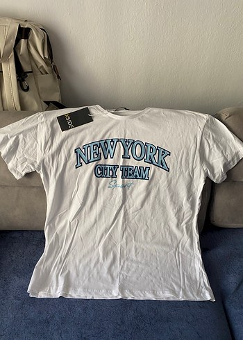 Beyaz Baskılı Tişört - Görsel 2