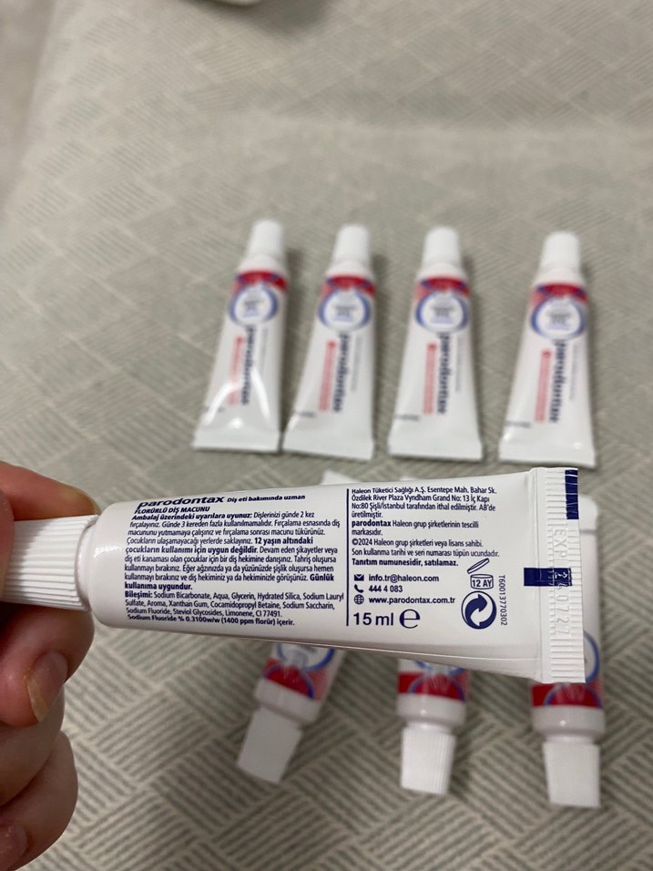 Parodontax Tam Koruma Diş Macunu - Görsel 3