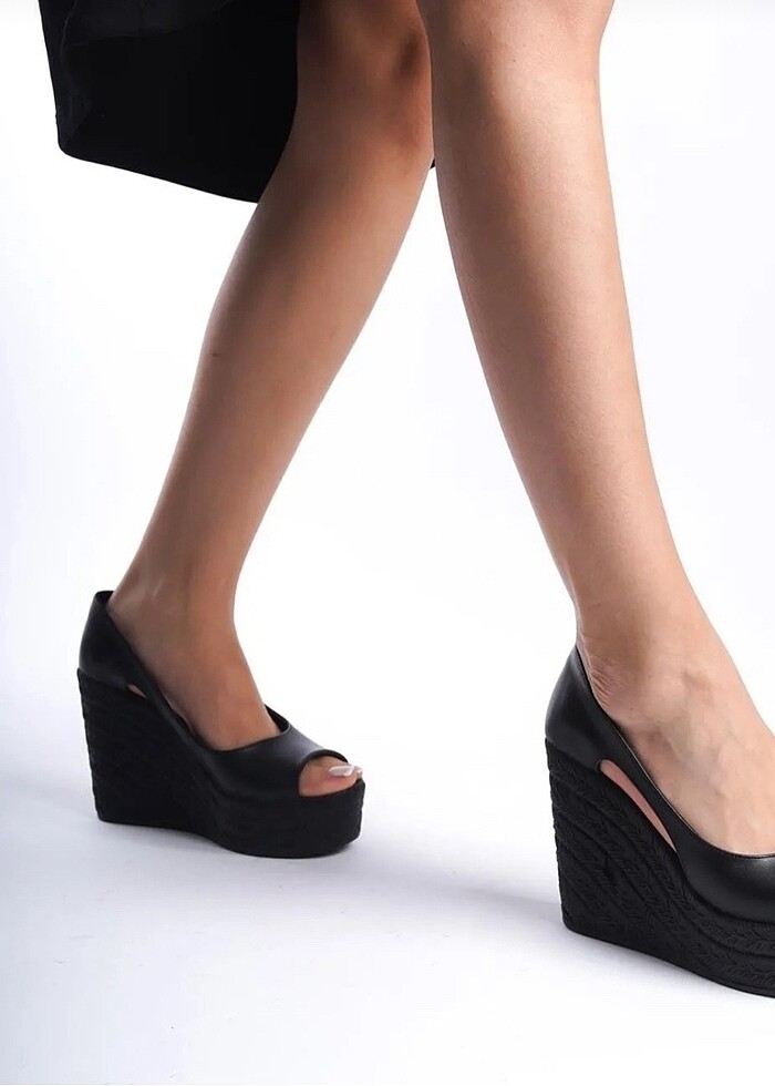 Platformlu ayakkabı - Görsel 2