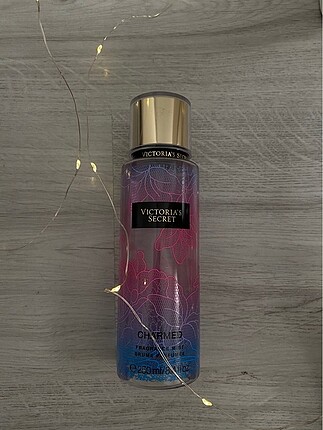 Victoria?s Secret Charmed Vücut spreyi