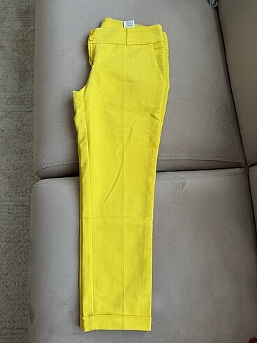 Pantolon , sarı kumaş pantolon , bayan pantolon