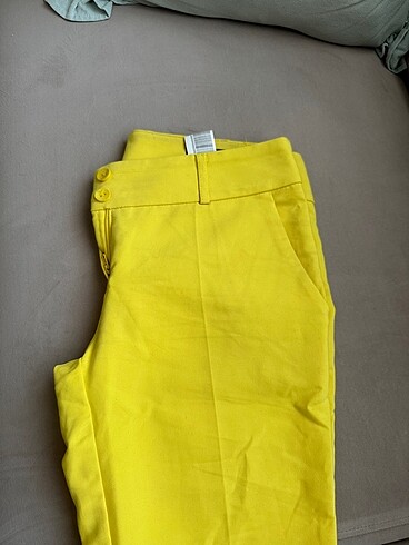 Diğer Pantolon , sarı kumaş pantolon , bayan pantolon