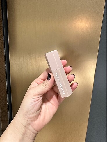 Fenty Beauty- bronzer