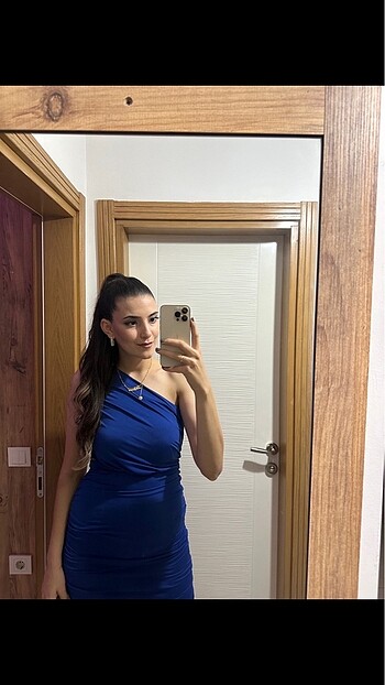 2 kez giyildi