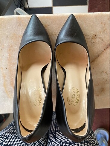 37 Beden Stiletto