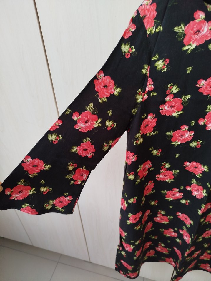 Defacto marka çiçekli elbise - Görsel 4