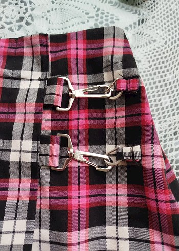 Pembe Ekoseli Kemerli Mini Şort Etek - Görsel 5