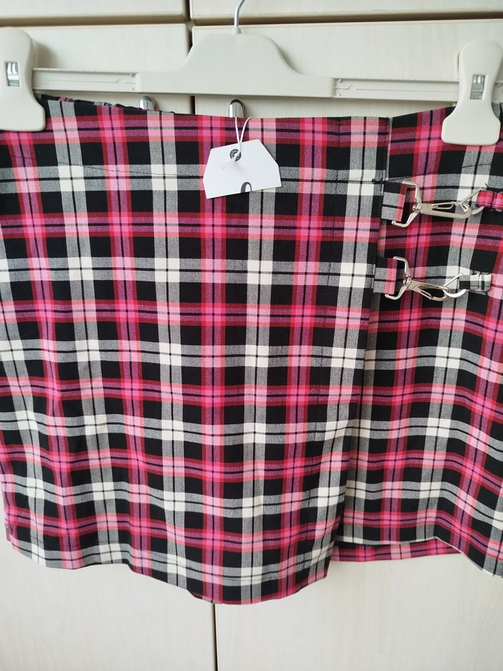 Pembe Ekoseli Kemerli Mini Şort Etek - Görsel 2