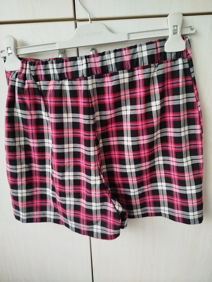 Pembe Ekoseli Kemerli Mini Şort Etek - Görsel 3