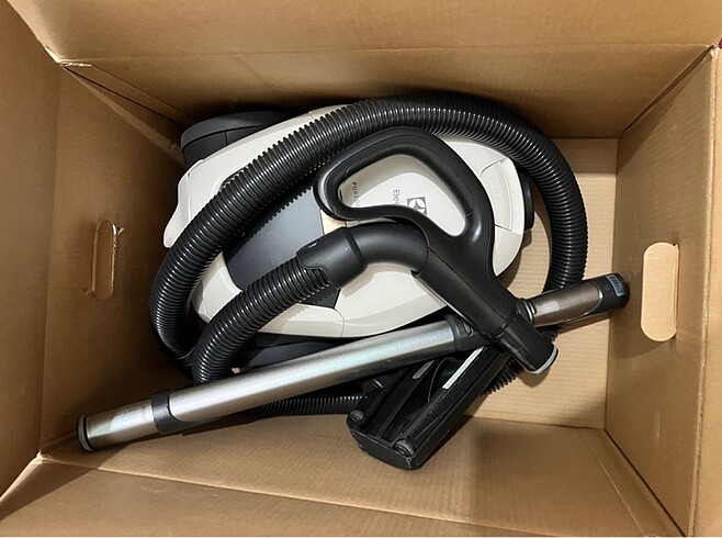 Beden ELECTROLUX Pure D8 süpürge