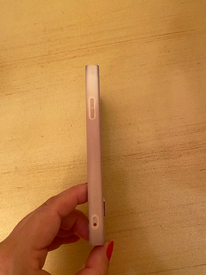 PRADA MARKA İPHONE 11 KILIF - Görsel 3