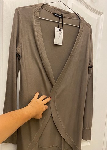 BUSEM MARKA,ETİKETLİ,S-M,TRİKO HIRKA - Görsel 3