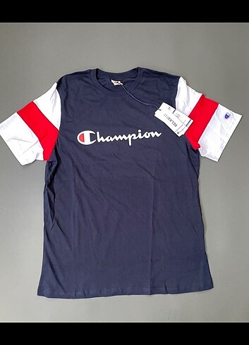 Champion tshirt