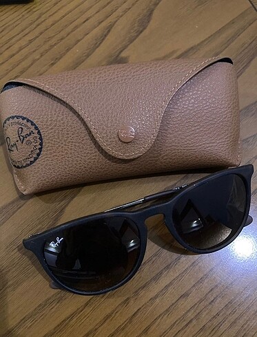 ray-ban kadın güneş gözlüğü