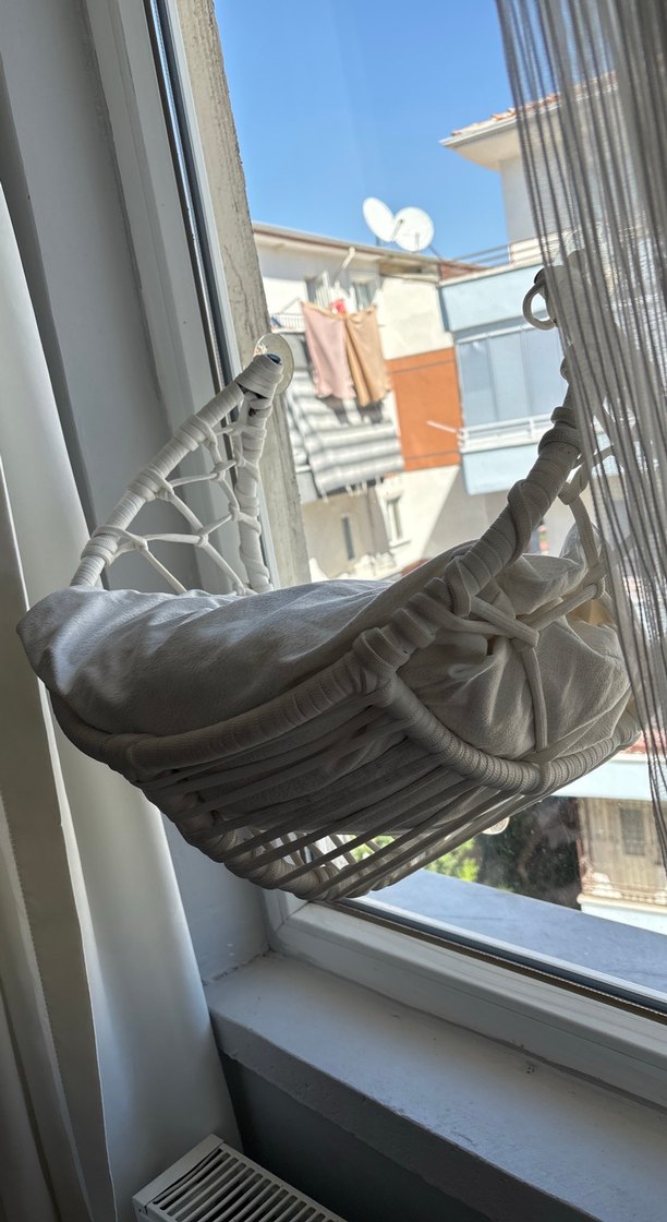 Beyaz kedi yatağı - Görsel 4