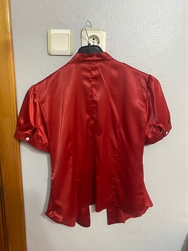 Saten kırmızı bluz - Görsel 2