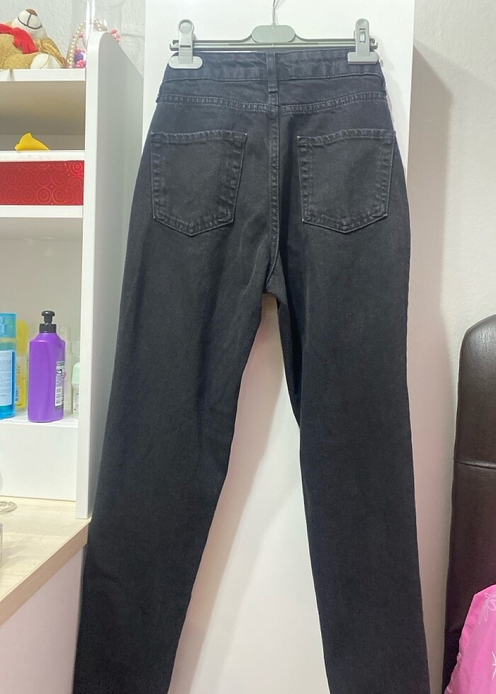 Yüksek bel siyah mom jean - Görsel 2