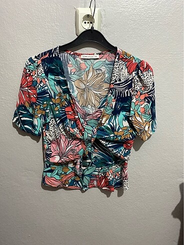 Lcw çiçekli bluz - Görsel 3