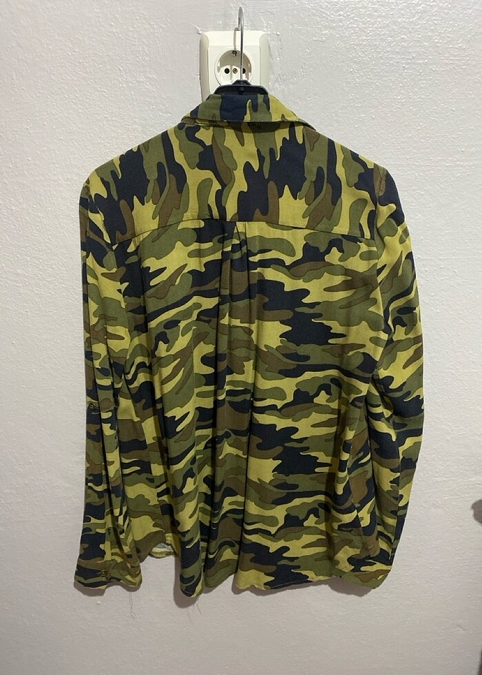 Kamuflaj desenli gömlek - Görsel 5