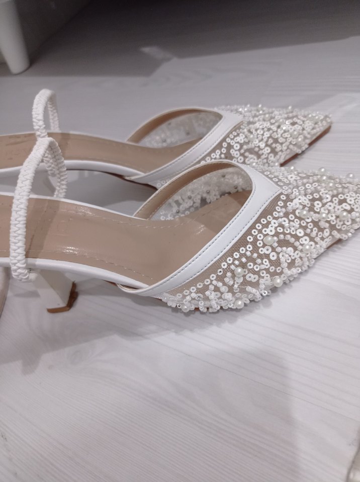 Dantel İşlemeli Beyaz Stiletto - Görsel 2