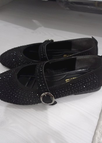 Siyah Kadın Babet - Görsel 2