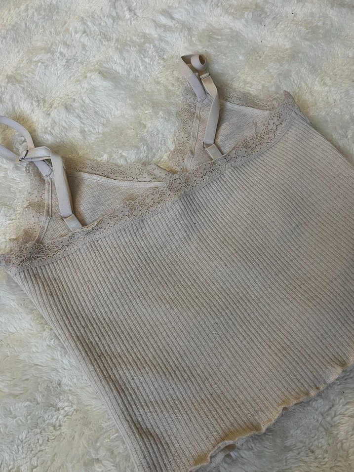 V Yaka Bej Crop - Görsel 2