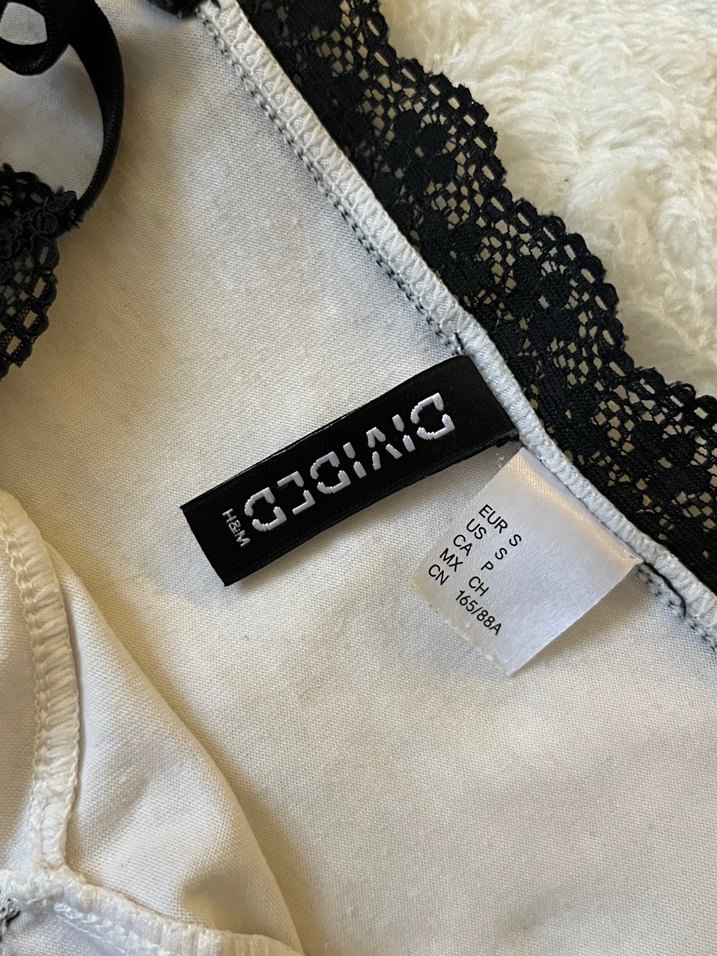 Dantel Detaylı V Yaka Kadın Atlet - Görsel 4