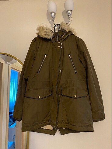 #Zara Mont