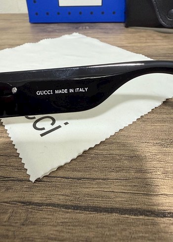  Beden siyah Renk Gucci Siyah Parlak Kadın Güneş Gözlüğü