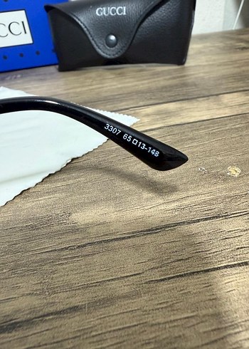  Beden siyah Renk Gucci Siyah Kadın Klasik Güneş Gözlüğü