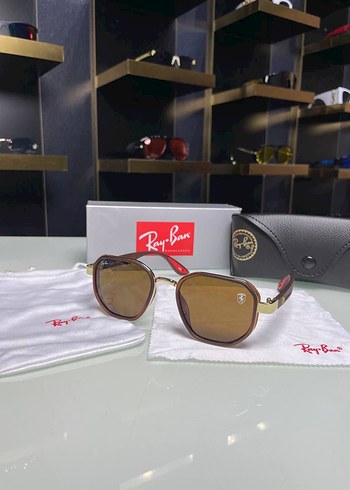 Ray Ban