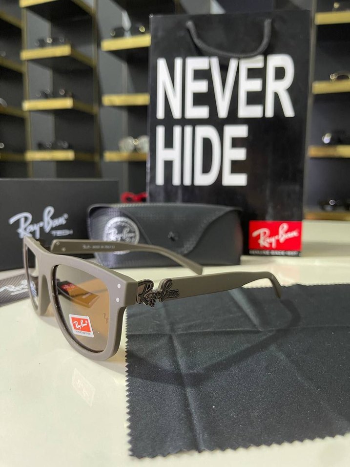 Ray-Ban Erkek Gri Kahverengi Polarize Güneş Gözlüğü - Görsel 2