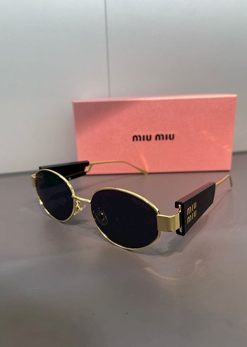 Miu Miu Altın Renk Kadın Güneş Gözlüğü