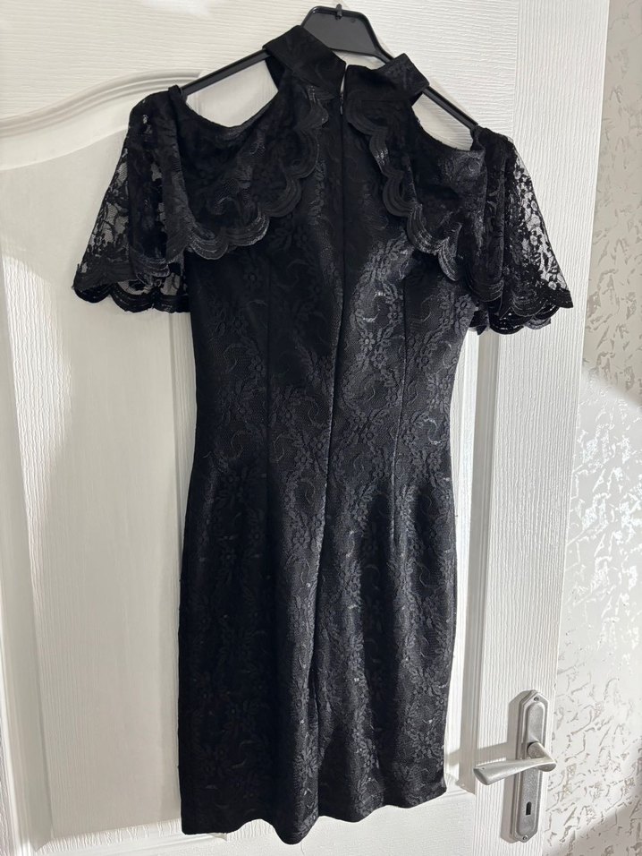Dantel Detaylı Siyah Midi Gotik Elbise - Görsel 4