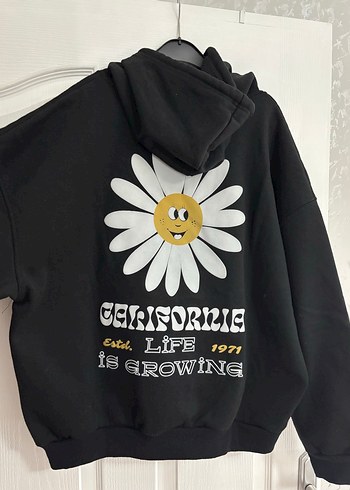 Siyah Kapüşonlu Çiçek Baskılı Sweatshirt - Görsel 3