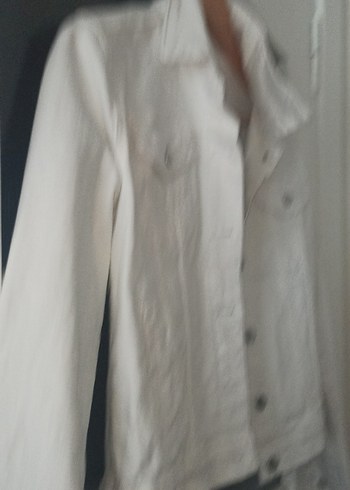 Beyaz Düğmeli Kadın Kot Ceket - Görsel 2